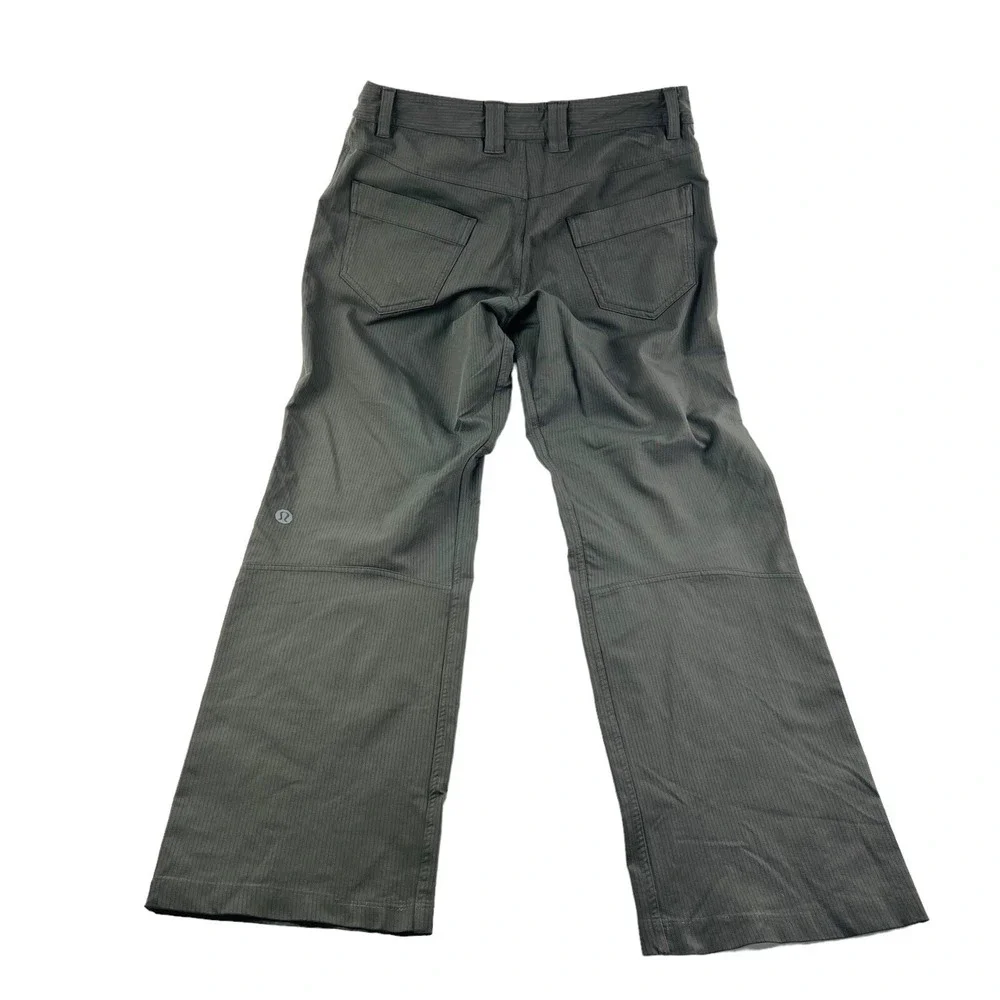 Lululemon Gray w/‎ Black Stripe Stretch Pants Mens Size 32X31